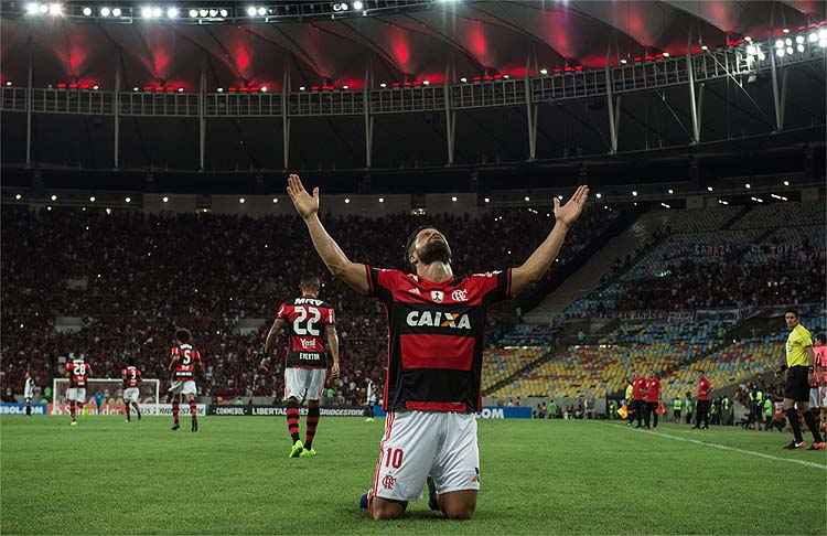 Negociao avana, mas jogos do Flamengo no Carioca continuam sem passar na TV