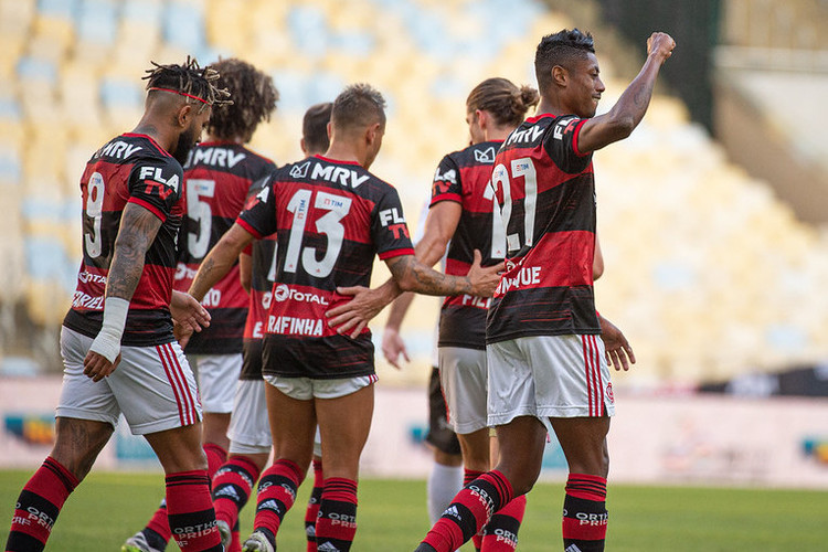 Flamengo revela que um jogador est contaminado com coronavrus