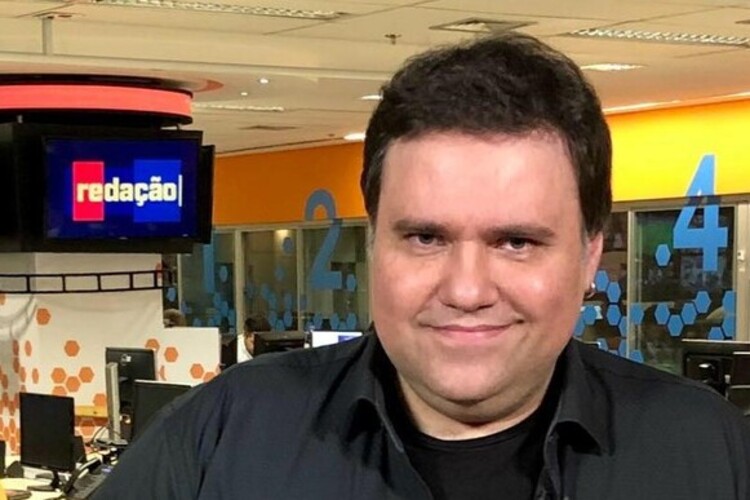Apresentador Rodrigo Rodrigues, do SporTV, morre aos 45 anos