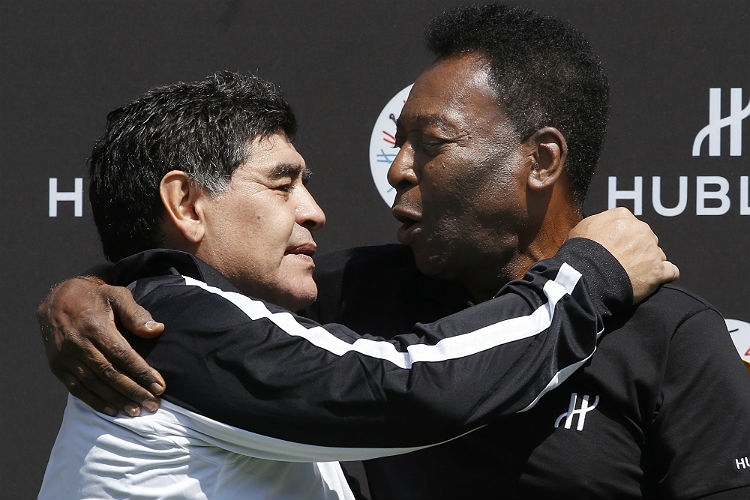 Com troca de farpas, Maradona teve relao de amor e dio com Pel
