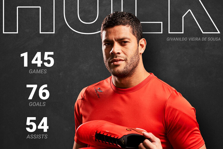 Material publicitário da Concave tem Hulk como destaque e aborda os números do atacante na passagem pelo Shanghai SIPG, de 2016 a 2020