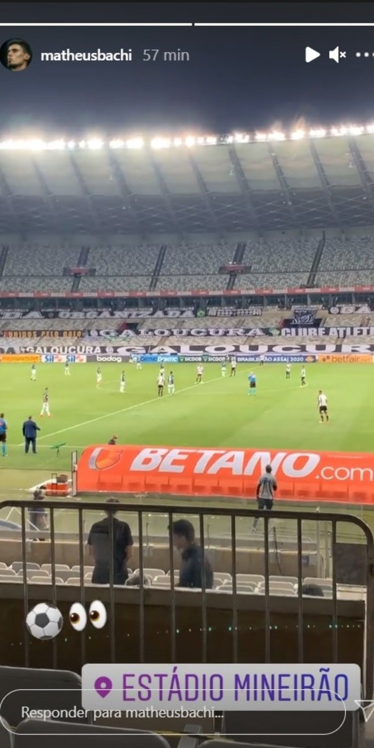 Filho de Tite publicou imagem do jogo nas redes sociais