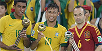 Neymar é eleito o melhor da decisão e da competição - Foto: Alexandre Guzanshe/EM/D. A Press